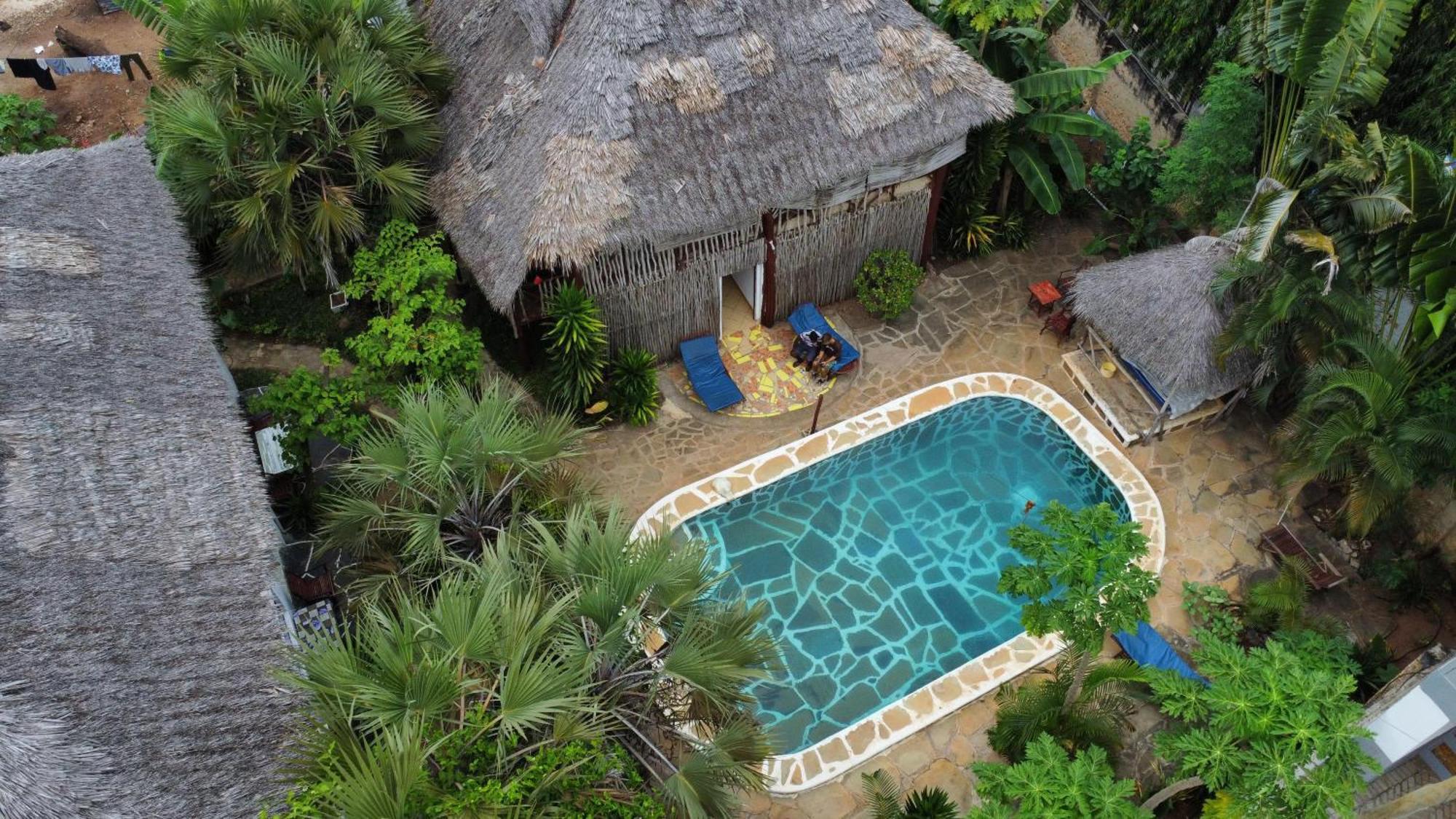 Diani Hostel Diani Beach Ngoại thất bức ảnh