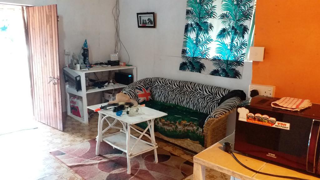 Diani Hostel Diani Beach Ngoại thất bức ảnh