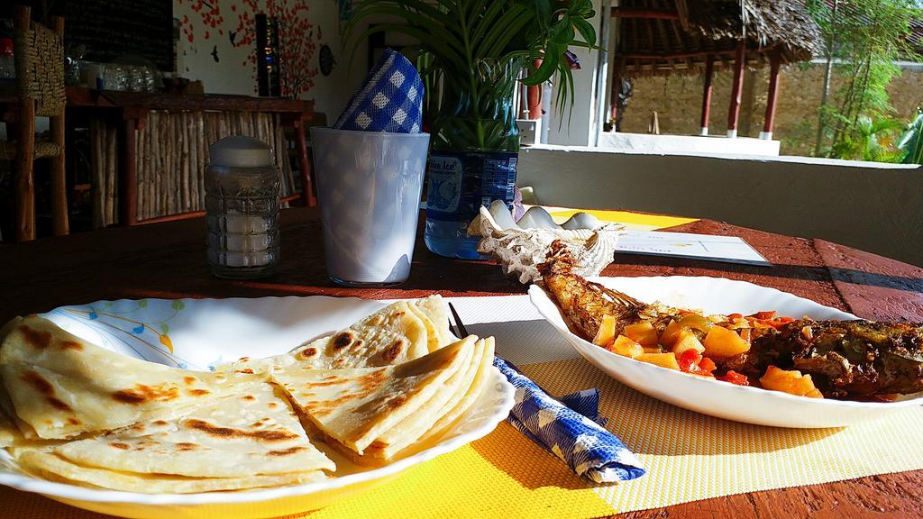 Diani Hostel Diani Beach Ngoại thất bức ảnh