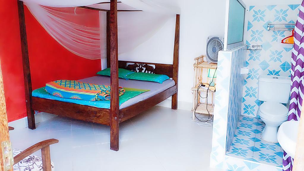 Diani Hostel Diani Beach Ngoại thất bức ảnh