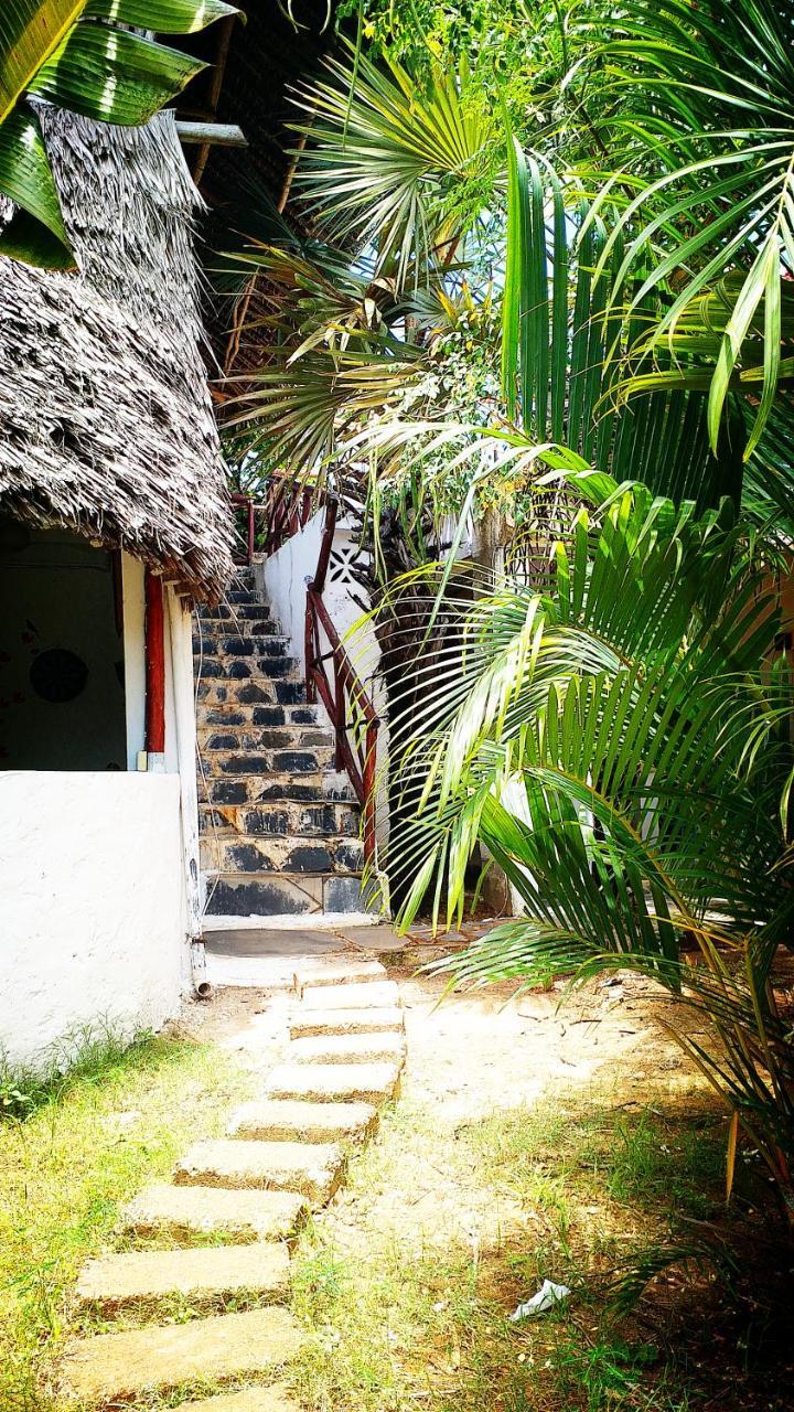 Diani Hostel Diani Beach Ngoại thất bức ảnh