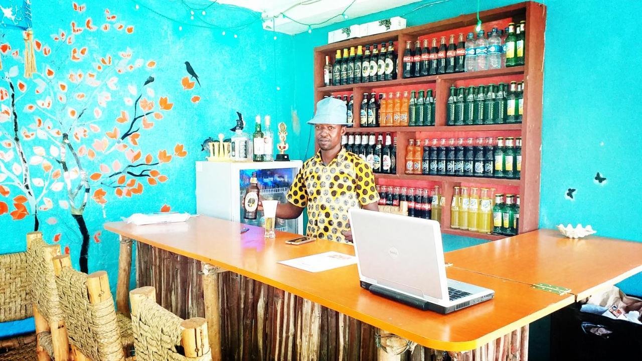 Diani Hostel Diani Beach Ngoại thất bức ảnh